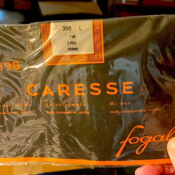 Fogal 3 prs Caresse Knee highs - Picture 1 of 2